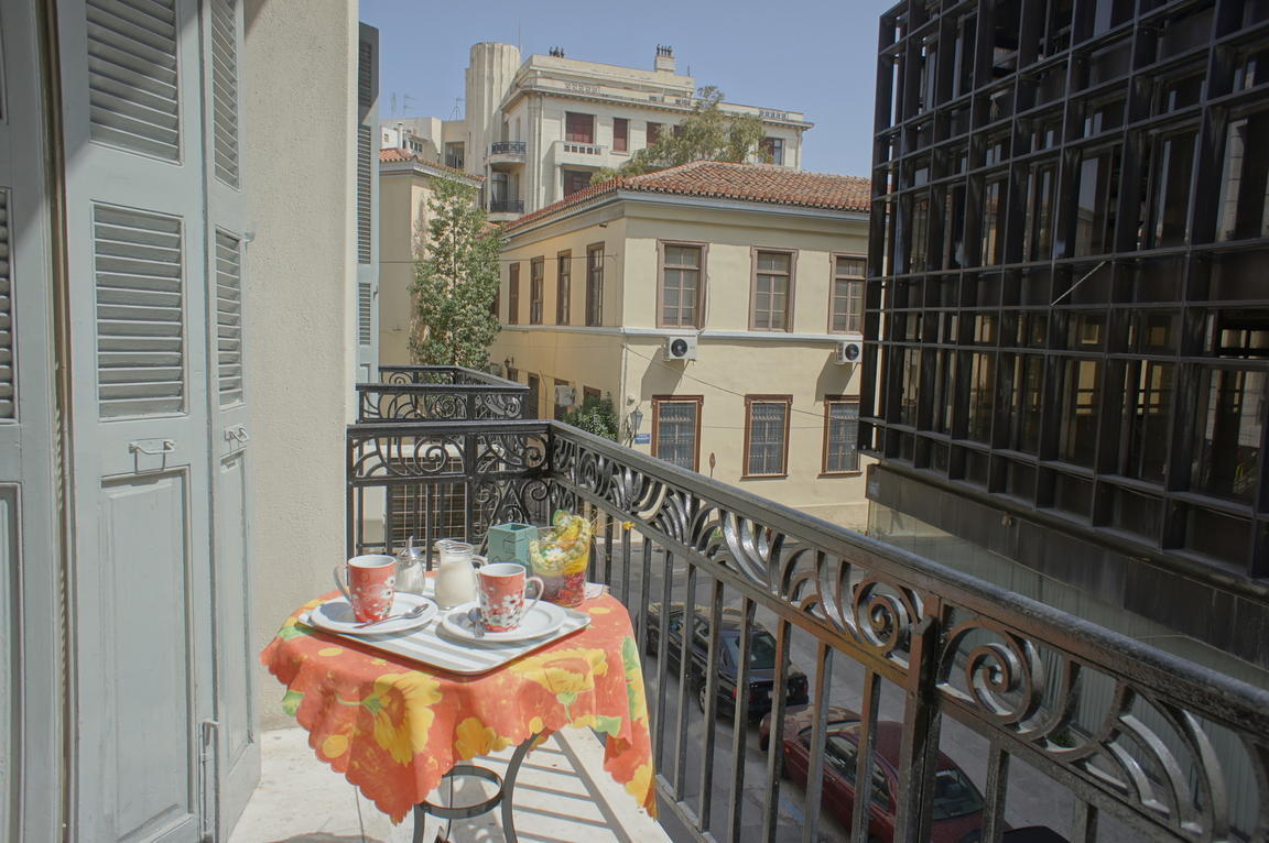 Dioskouros best hostels in Athens