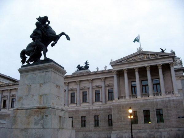 Full-Day-Excursion-to-Vienna-from-Prague