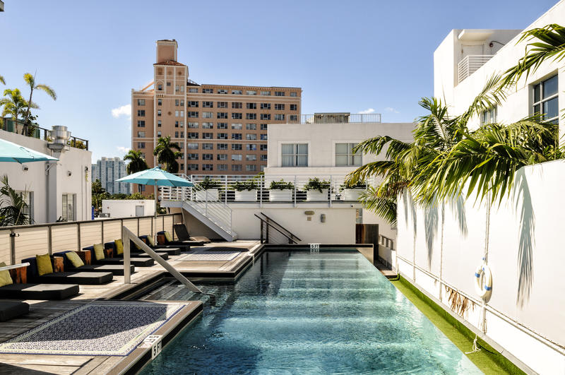 Posh South Beach best hostels in Miami
