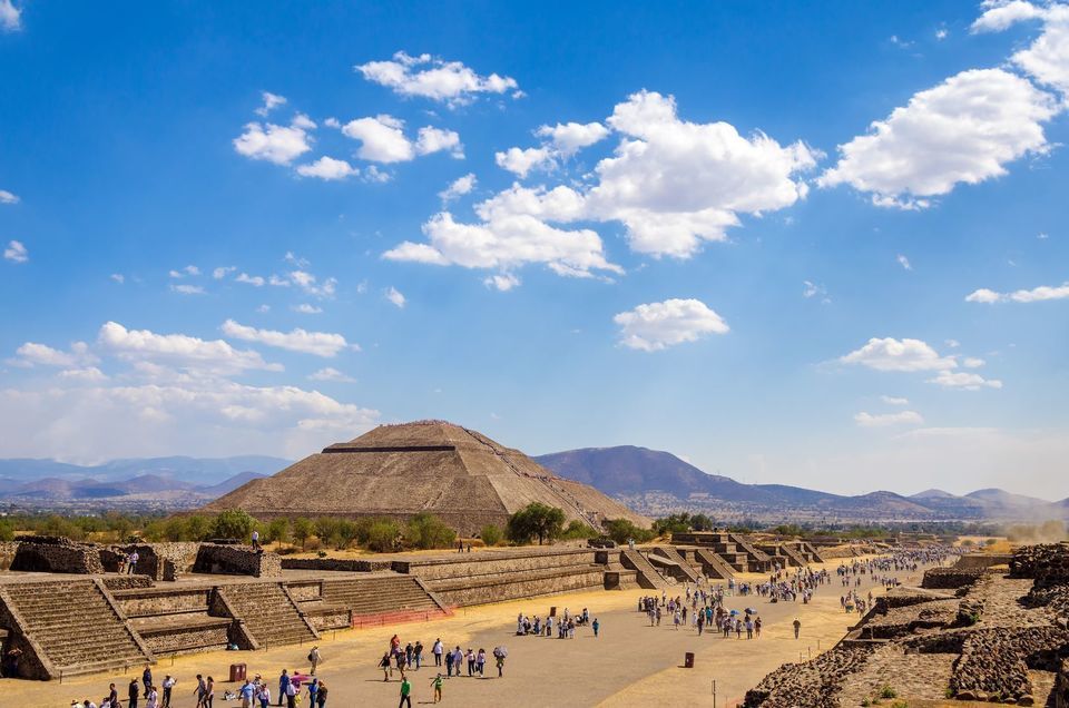 Teotihuacan-Early-Access-with-Archaeologist