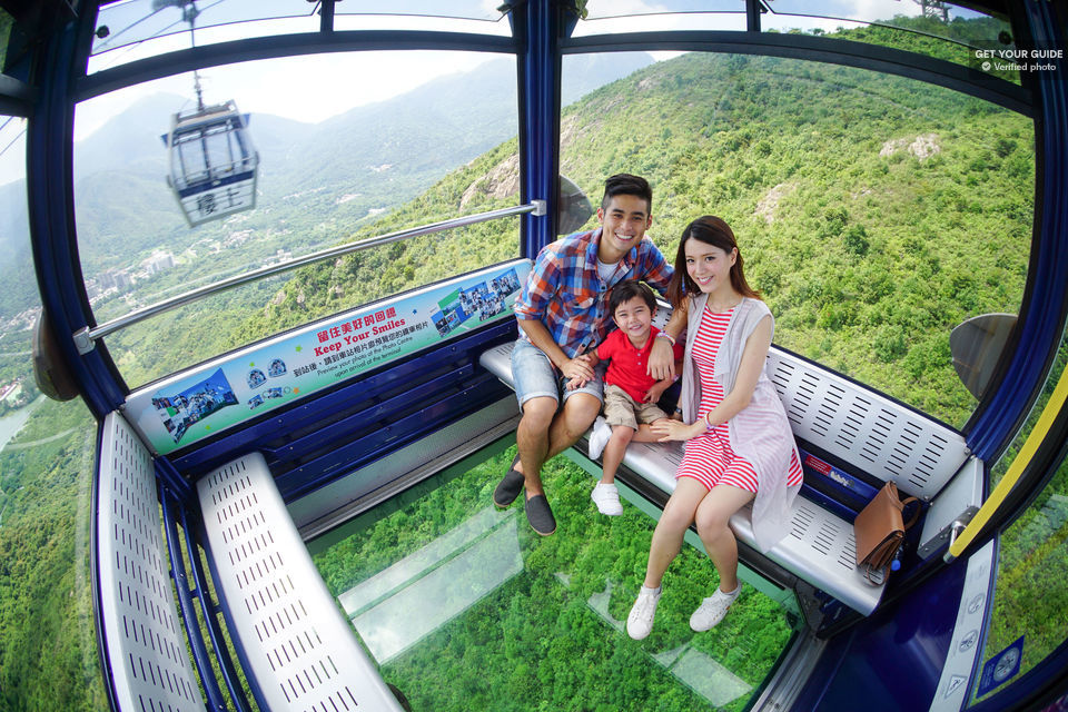Lantau-Sunset-Tour-with-Crystal-Standard-NP360-Cable-Car