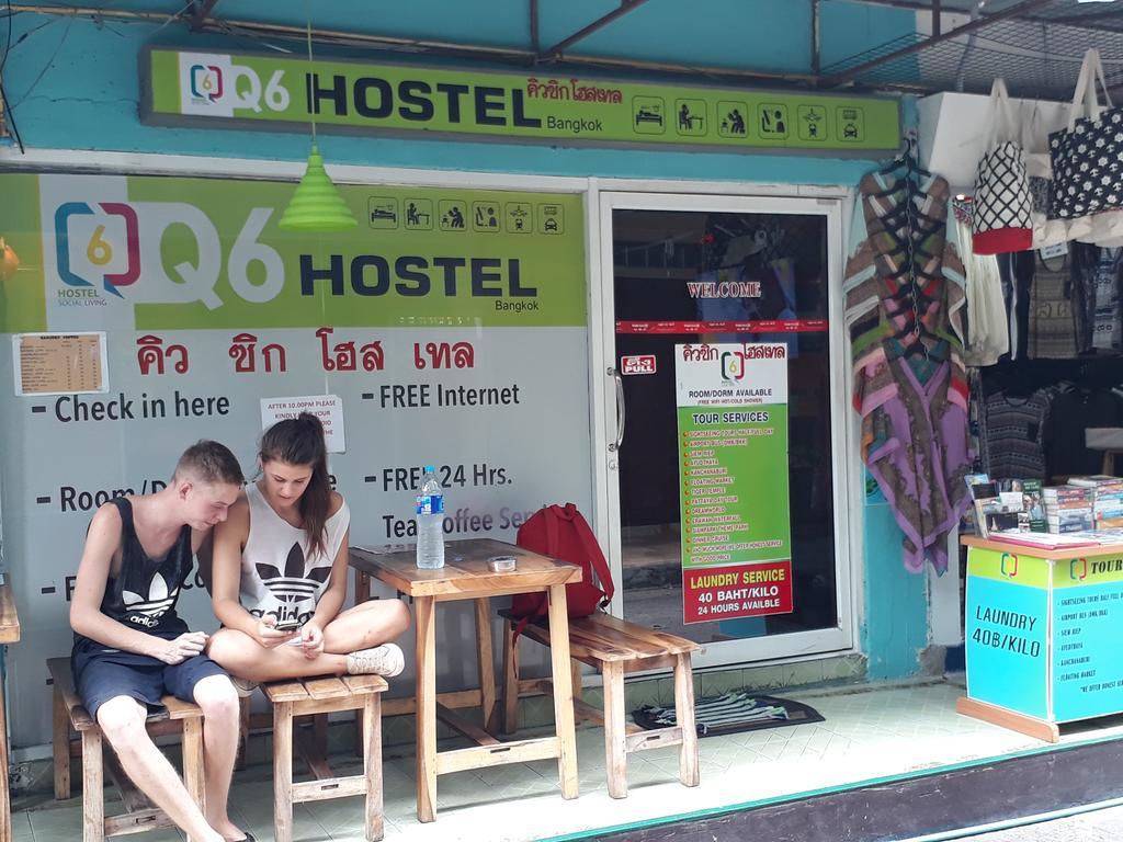 Low cost and high convenience make Q6 at 6 an easy choice for travelers staying near Khao San Road