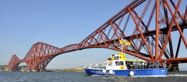 3-Bridges Sightseeing Boat Cruise