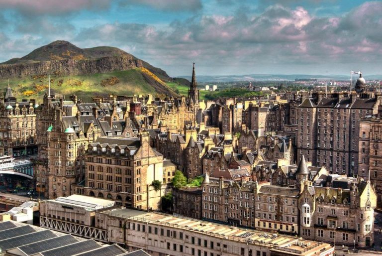 31 COOLEST Things To Do In Edinburgh [2023!] – One Weird Globe