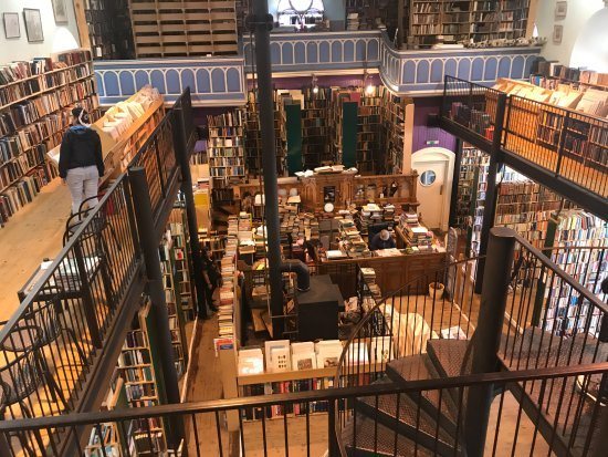 Get lost in Leakey's Bookshop