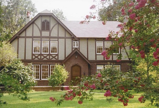 Eudora Welty House and Garden