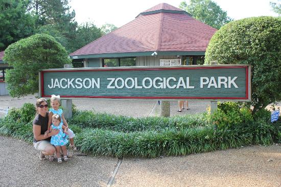 Jackson Zoological Park